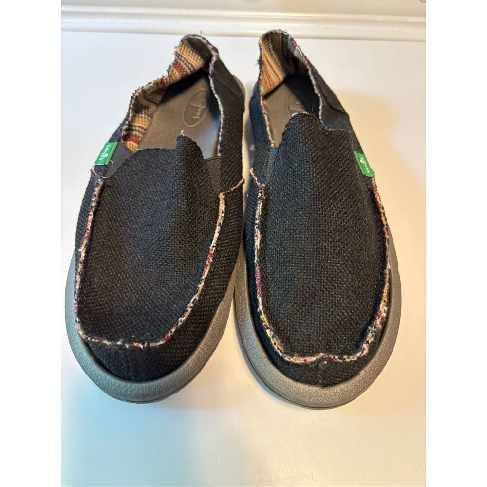 Sanuk Slip Ons